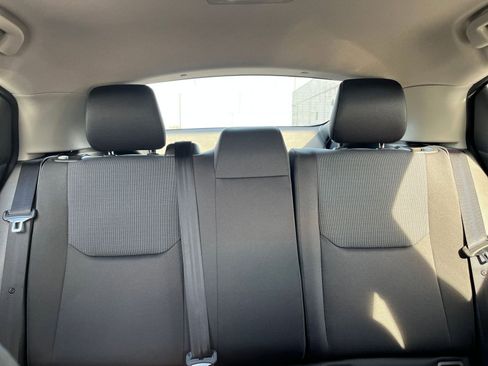 Used 2025 Toyota Prius LE image 37