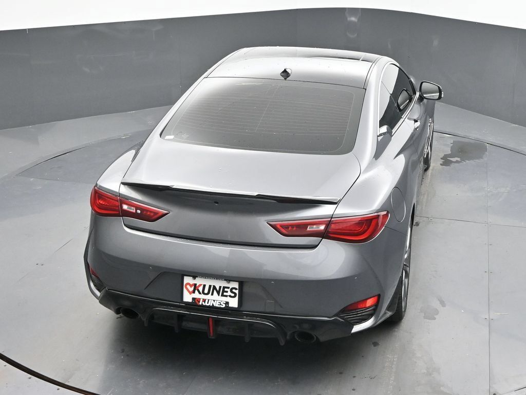 Used 2018 INFINITI Q60 Red Sport 400 AWD/4WD image 12