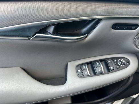 Used 2023 INFINITI QX50 Luxe FWD image 11