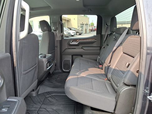Used 2022 GMC Sierra 1500 Elevation AWD/4WD image 10