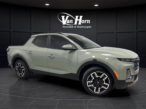 Used 2025 Hyundai Santa Cruz Limited AWD/4WD image 1