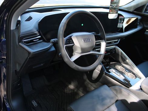 New 2025 Audi Q5 2.0T Premium Plus image 44
