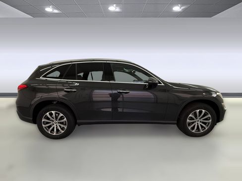 New 2026 Mercedes-Benz GLC 300 image 7