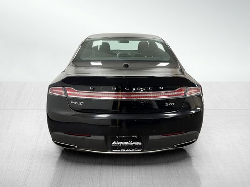 Used 2020 Lincoln MKZ image 6