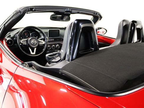 Used 2016 MAZDA MX-5 Miata Grand Touring RWD image 48