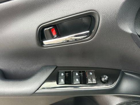 Used 2017 Toyota Prius Prime Plus image 11