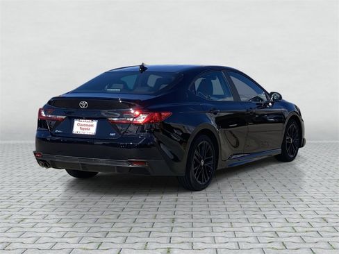 Certified 2025 Toyota Camry SE image 6