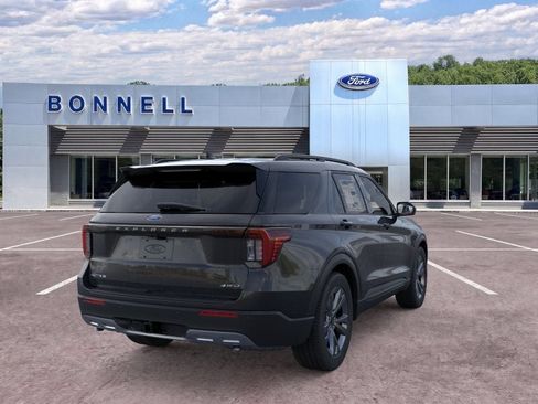 New 2026 Ford Explorer Active w/ Active Comfort Package AWD/4WD image 8