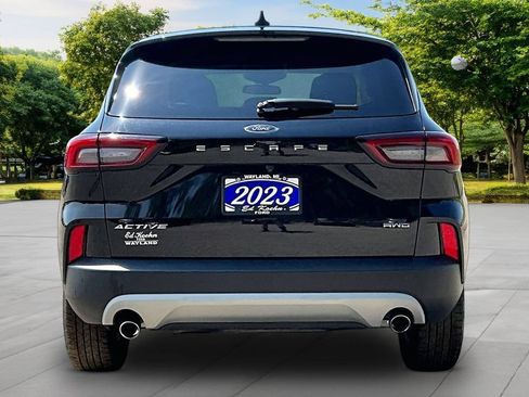 Used 2023 Ford Escape Active AWD/4WD image 4
