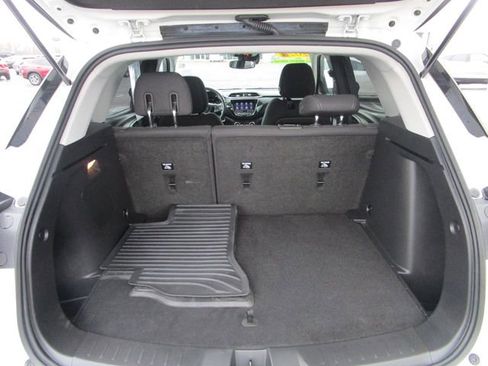 Used 2023 Chevrolet TrailBlazer LT w/ Convenience Package image 21