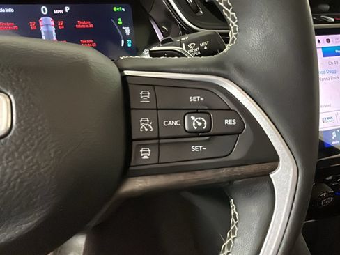 Used 2023 Jeep Grand Cherokee 4WD 4xe image 20