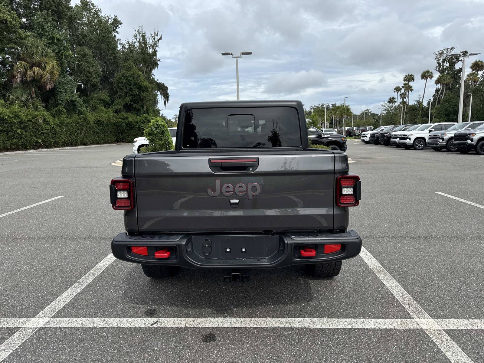 Used 2026 Jeep Gladiator Rubicon AWD/4WD image 4