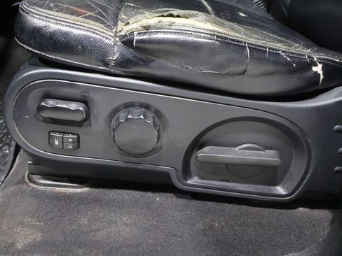 Used 2005 Ford F150 Lariat AWD/4WD image 13