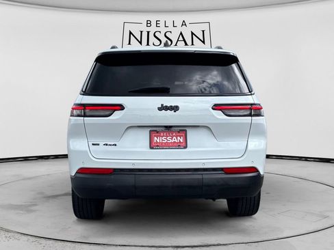 Used 2023 Jeep Grand Cherokee L Laredo AWD/4WD image 4