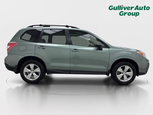Used 2016 Subaru Forester 2.5i Premium AWD/4WD image 10