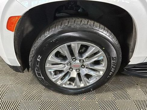 Used 2023 GMC Yukon Denali w/ Max Trailering Package AWD/4WD image 10