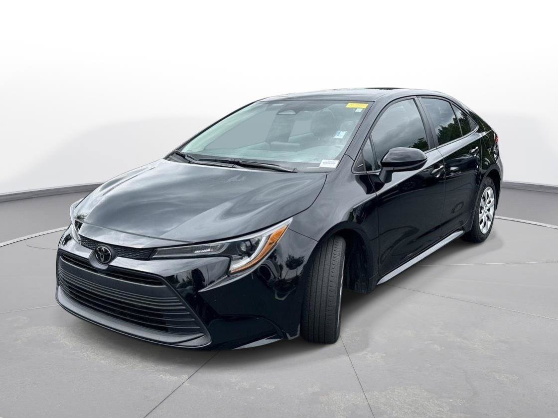 Certified 2024 Toyota Corolla LE FWD image 2
