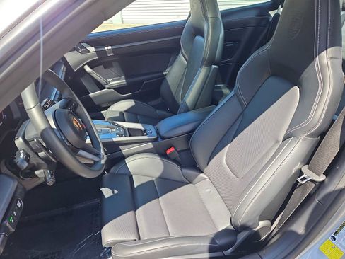 Certified 2025 Porsche 911 Carrera RWD image 24