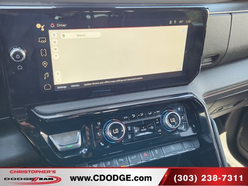 Used 2024 GMC Sierra 2500 AT4 w/ AT4 Premium Plus Package AWD/4WD image 12