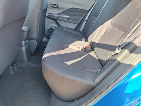 New 2025 Nissan Kicks Play S image 22