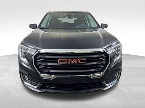 Used 2023 GMC Terrain SLE AWD/4WD image 9