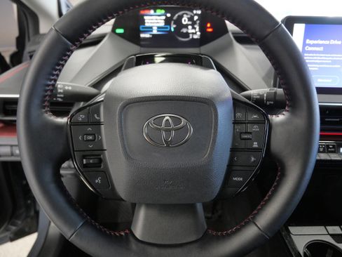 Used 2023 Toyota Prius Prime Premium image 26