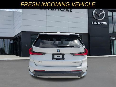 Used 2025 BMW X1 xDrive28i image 4