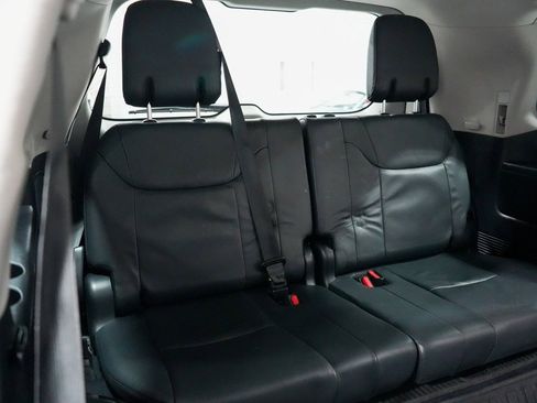 Used 2017 Lexus LX 570 4WD image 30