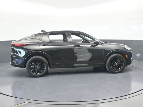 Used 2025 Buick Envista Sport Touring w/ Convenience II Package image 7