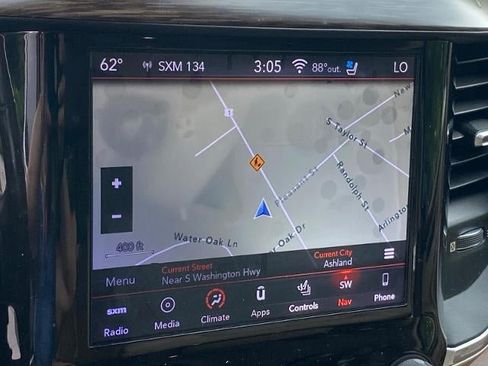 Used 2019 RAM 1500 Laramie AWD/4WD image 21