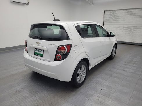 Used 2016 Chevrolet Sonic LT FWD image 9