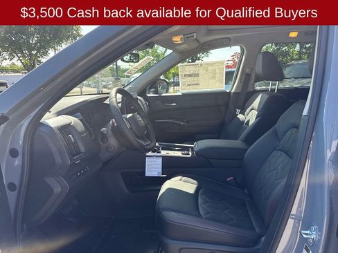 New 2026 Nissan Pathfinder Platinum w/ Cargo Package AWD/4WD image 11