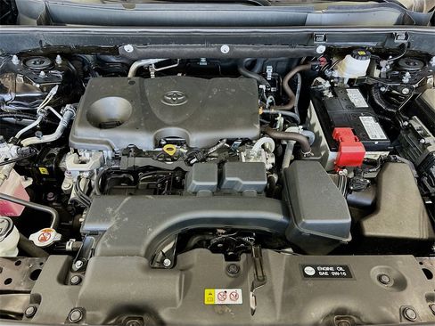 Used 2023 Toyota RAV4 XLE Premium image 27