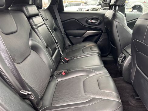 Certified 2019 Jeep Cherokee Limited image 26