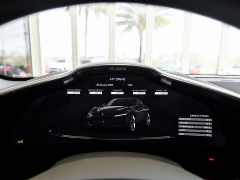 Used 2024 Ferrari Purosangue image 32