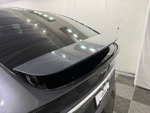Used 2017 Tesla Model X 75D AWD/4WD image 33