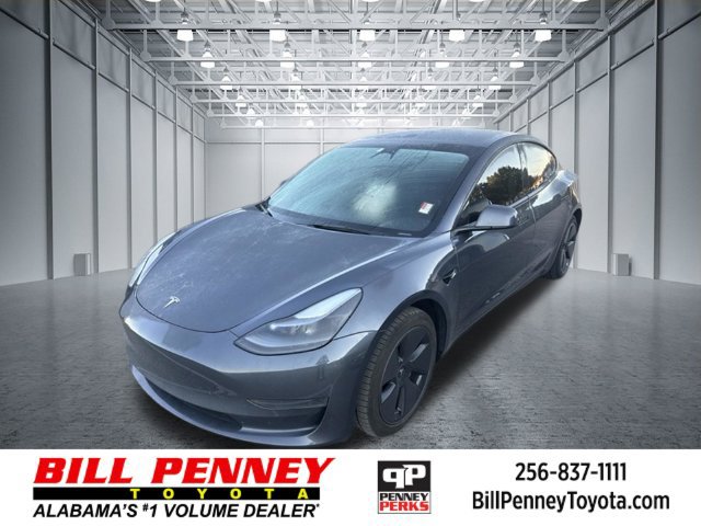 Used 2023 Tesla Model 3 Standard Range RWD image 1