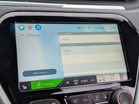 Used 2020 Chevrolet Bolt LT image 28