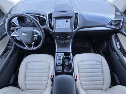 Used 2019 Ford Edge SEL w/ Equipment Group 201A FWD image 15