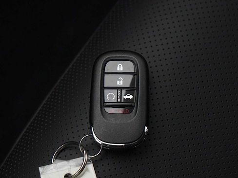 Used 2025 Honda Accord Touring image 28