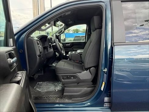 New 2026 Chevrolet Silverado 2500 Custom w/ Custom Value Package AWD/4WD image 7