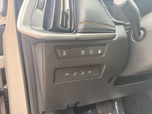 Used 2024 MAZDA CX-90 Plug-In Hybrid w/ Premium Pkg image 18