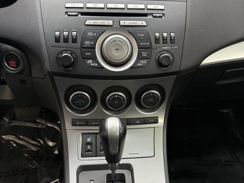 Used 2011 MAZDA MAZDA3 s Grand Touring w/ Tech Pkg FWD image 28