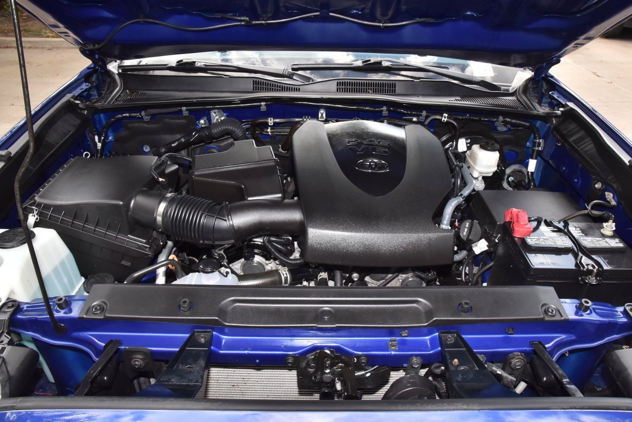 Used 2023 Toyota Tacoma SR5 RWD image 38