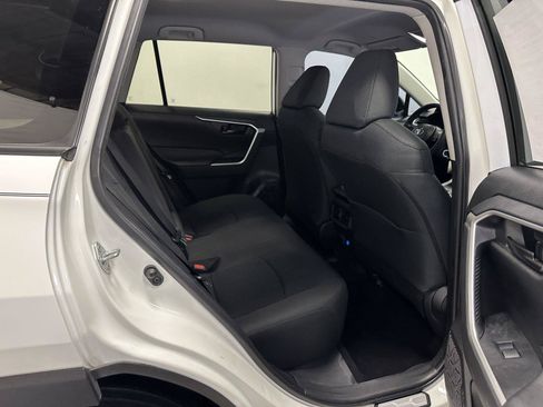 Used 2023 Toyota RAV4 LE AWD/4WD image 35
