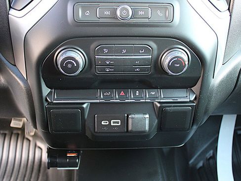 Used 2022 Chevrolet Silverado 2500 W/T w/ WT Convenience Package RWD image 25