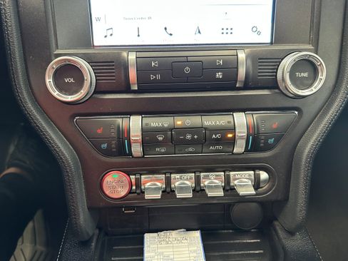 Used 2019 Ford Mustang Premium w/ Equipment Group 201A RWD image 20