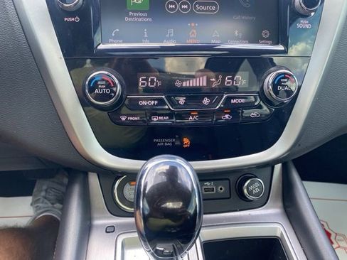 Used 2024 Nissan Murano SL image 24