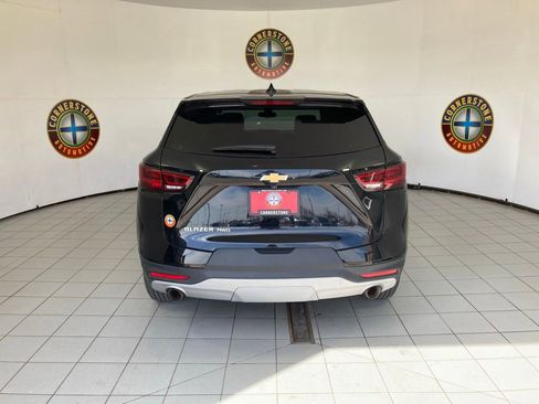 Used 2025 Chevrolet Blazer LT AWD/4WD image 21