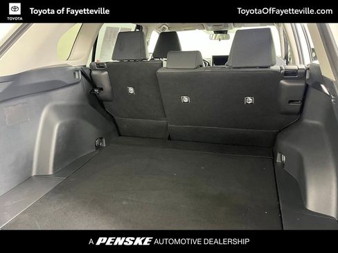 Certified 2025 Toyota RAV4 LE AWD/4WD image 9